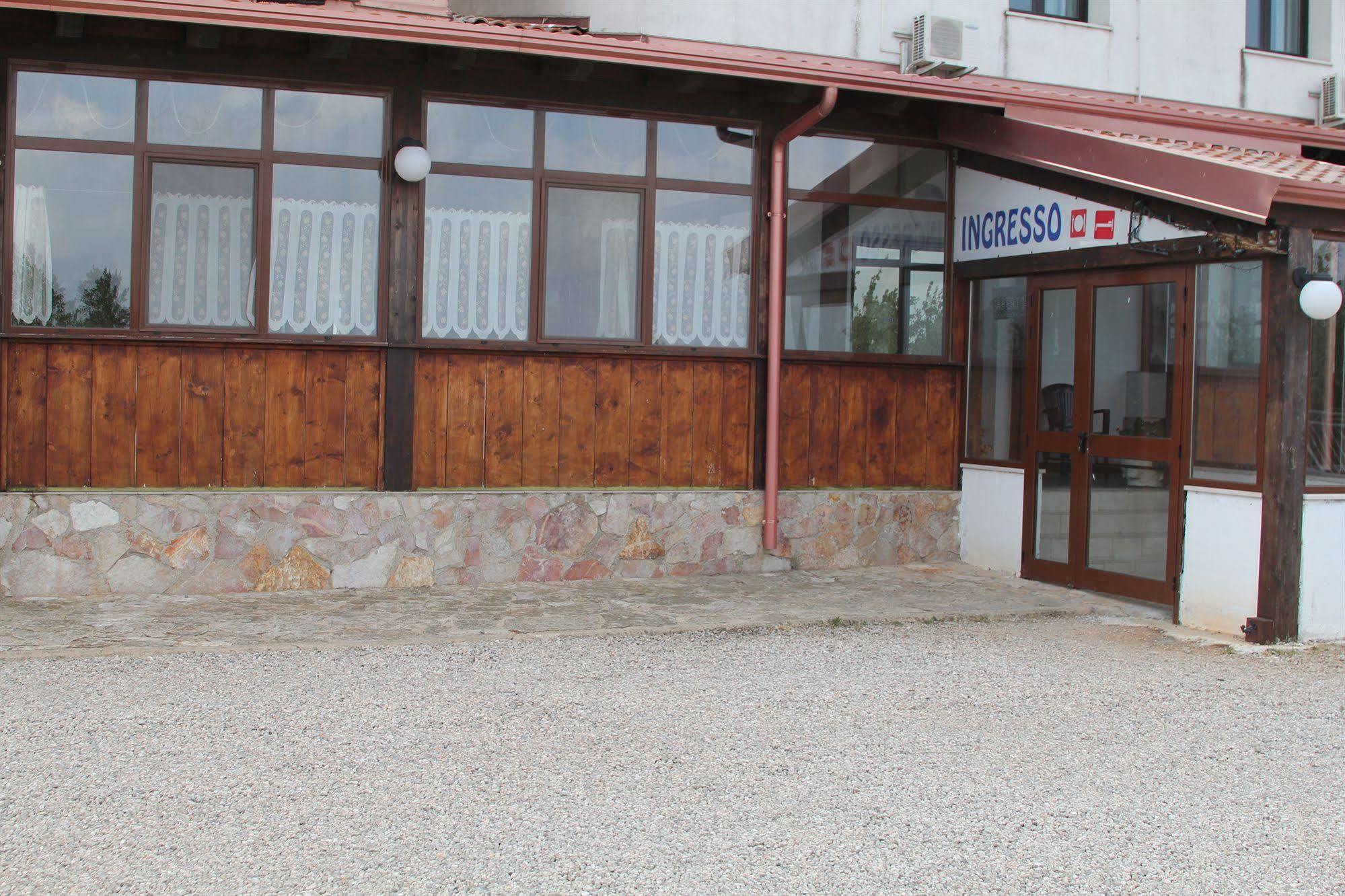 فيلا سان سيفيروفي Agriturismo Silos Agri المظهر الخارجي الصورة
